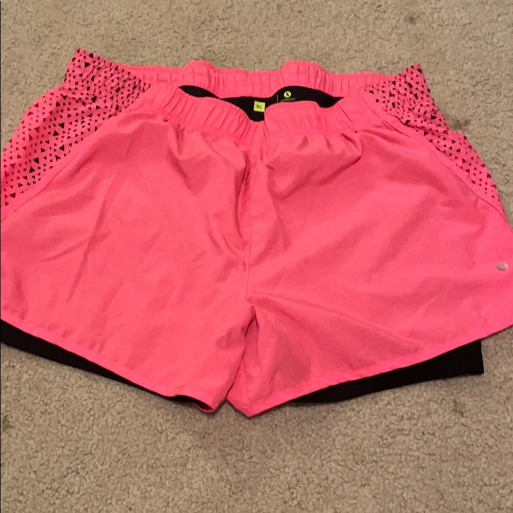 Xersion shorts